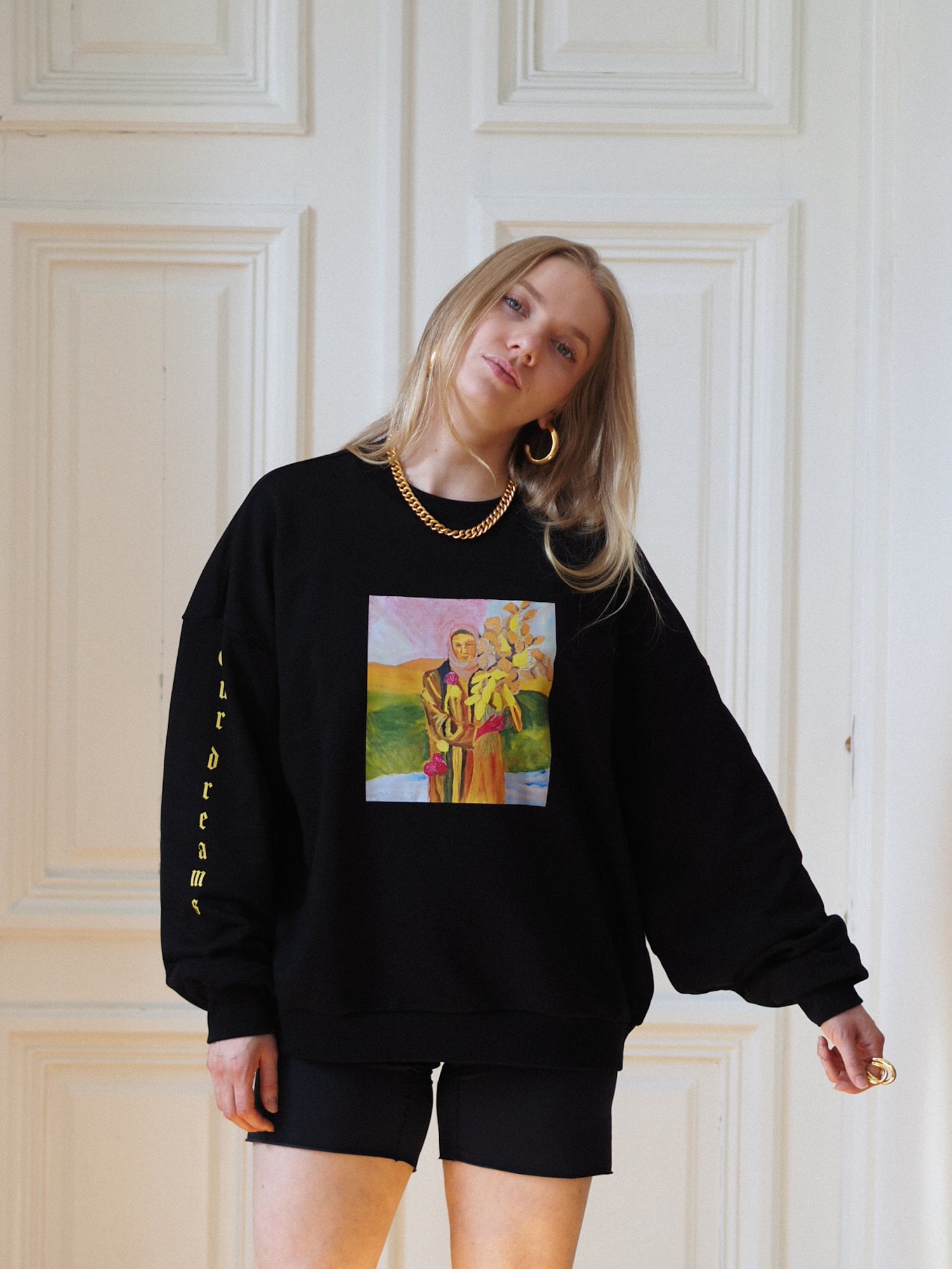 Dreams Free Sweatshirt, Black